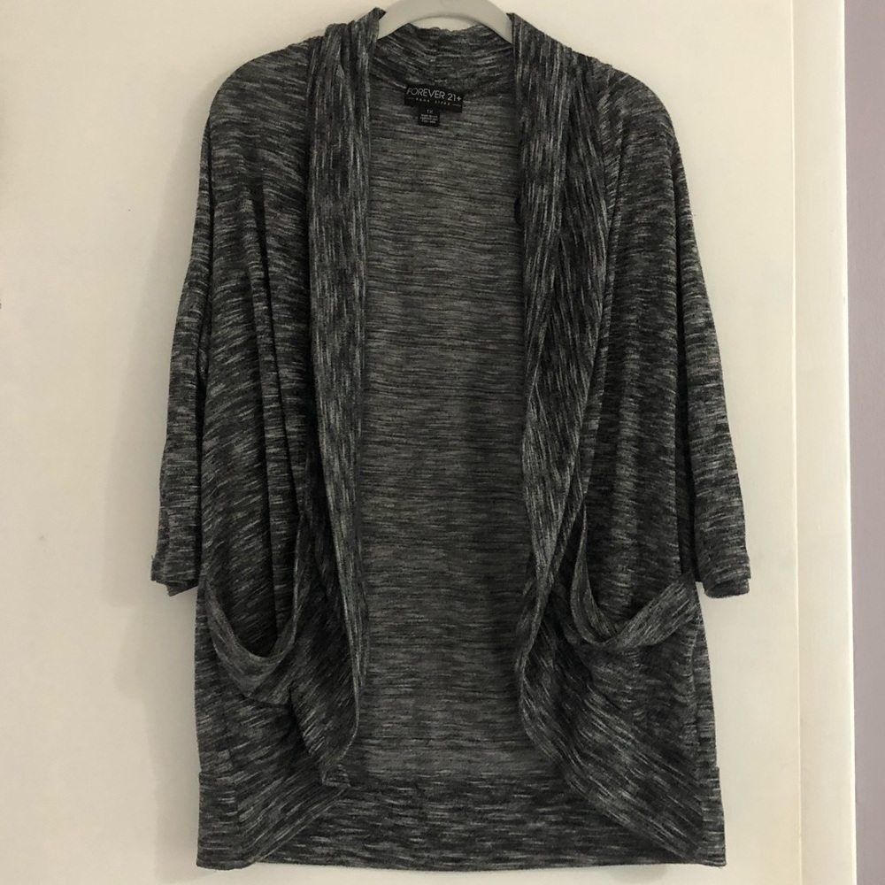 Forever 21 Gray Sweater 3/4 sleeves size 1x